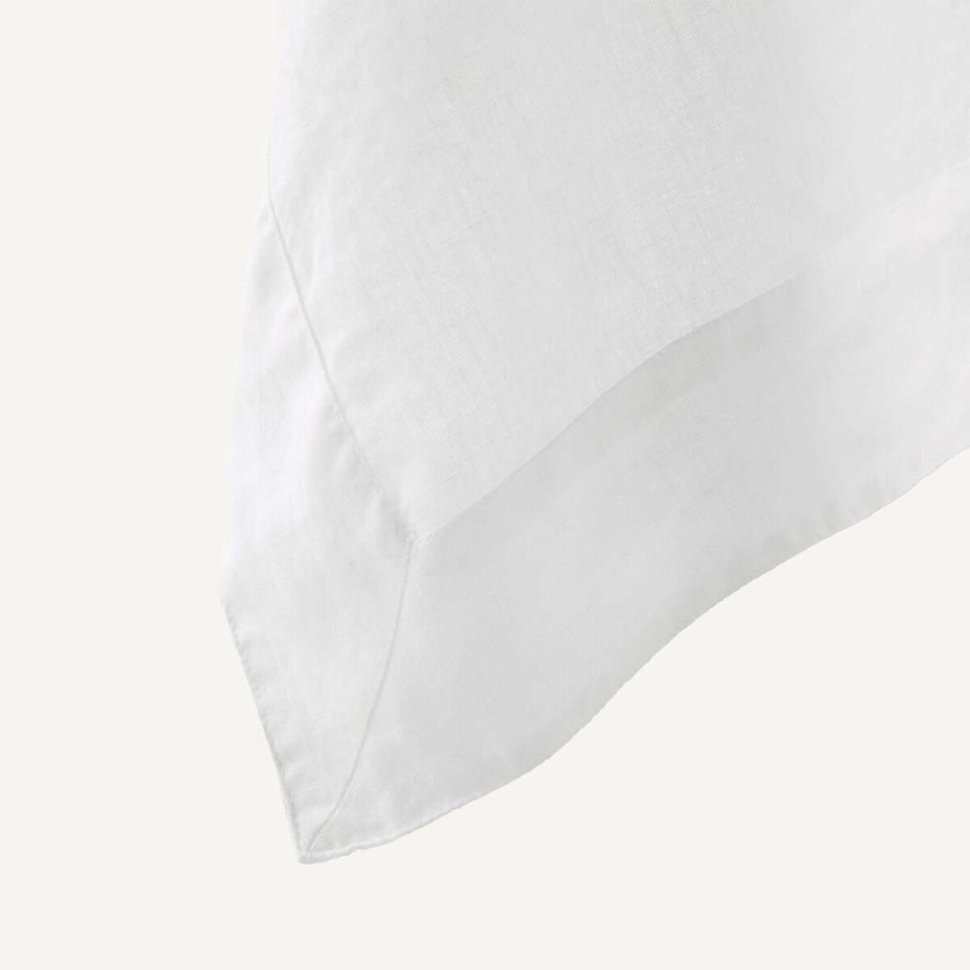 Minimal Off-White Premium Table Cloth (6-Seater) (160 × 245 cm)