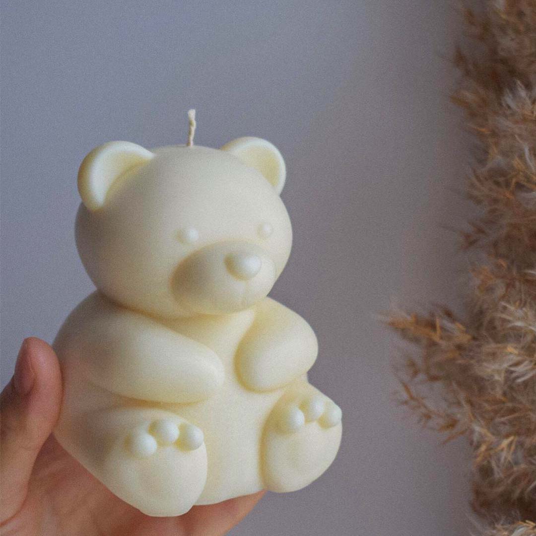 Cuddly Bear Delight candle