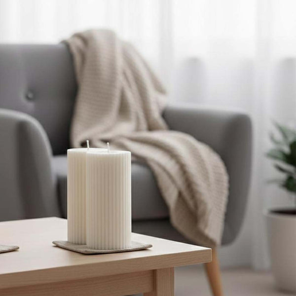 2 Ribbed candles